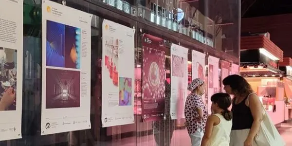 La ciència omple la plaça Corsini amb prop de 5.000 participants a la Nit Europea de la Recerca