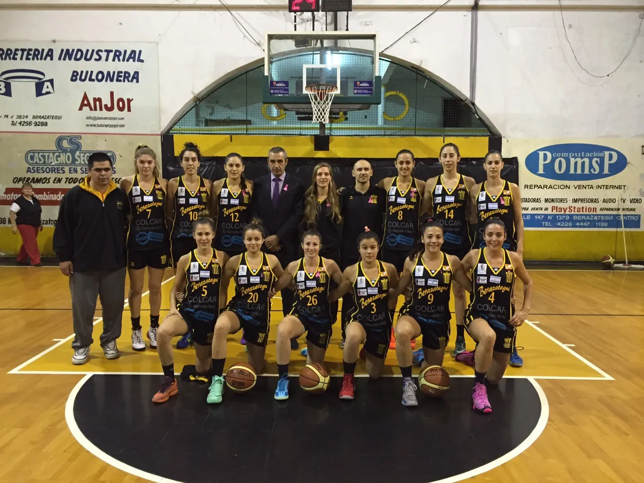 Georgina Bahi i Tania Pérez (dreta), amb el Deportivo Berazategui