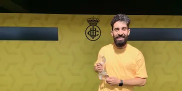 CARLOS BRAVO SE ADJUDICA EL III TROFEO BIDASOA DEPORTES AL MÁXIMO GOLEADOR DEL REAL UNIÓN