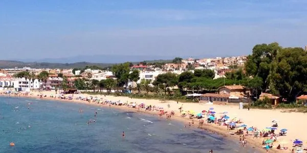 Un mes de juny tranquil amb més de 30.000 banyistes a la platja a Altafulla
