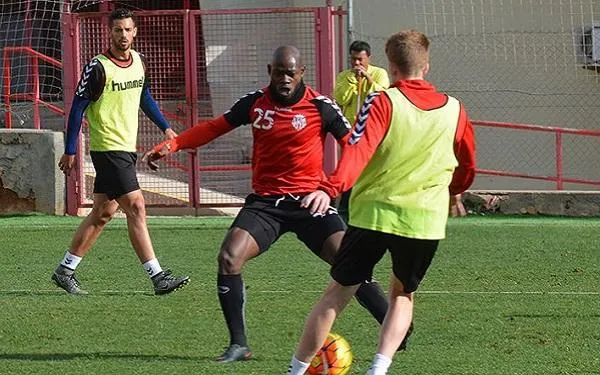 La Federació de Penyes del Nàstic ja ha venut 360 entrades pel partit d’aquest diumenge a Montilivi