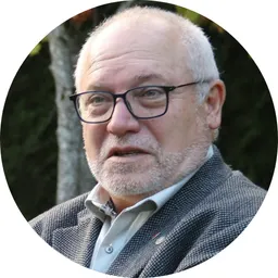 Lluís Puig anima l'independentisme a "trobar la manera d'avançar" després de nou anys d'exili - episode art