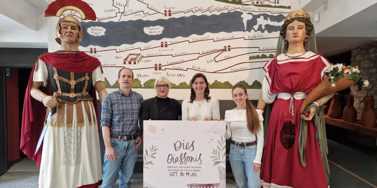 IRUN ENCIENDE LA MAQUINARIA ROMANA: EL DIES OIASSONIS PRESENTA SU CARTEL Y AFIANZA SU PULSO FESTIVO
