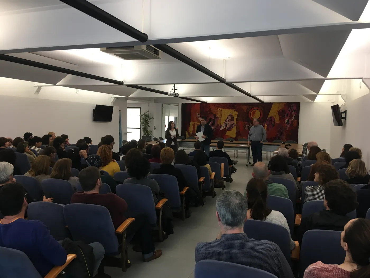 El Comitè d'Empresa, el Govern Municipal i la Junta de Personal continuen les negociacions