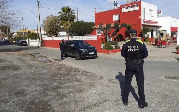 La Policia de Creixell deté un jove reincident per robar a l'interior de vehicles