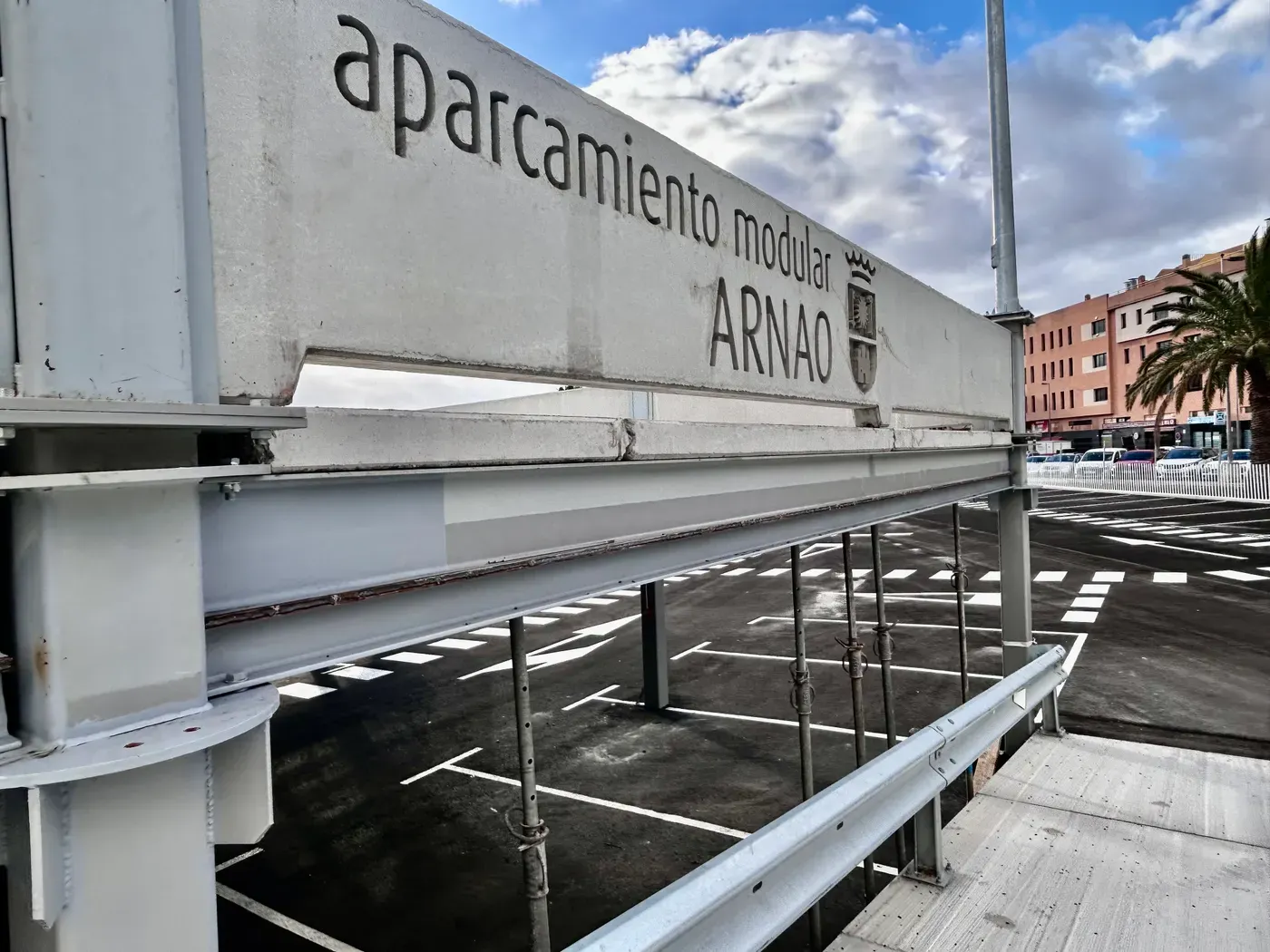 Estacionamiento modular Arnao