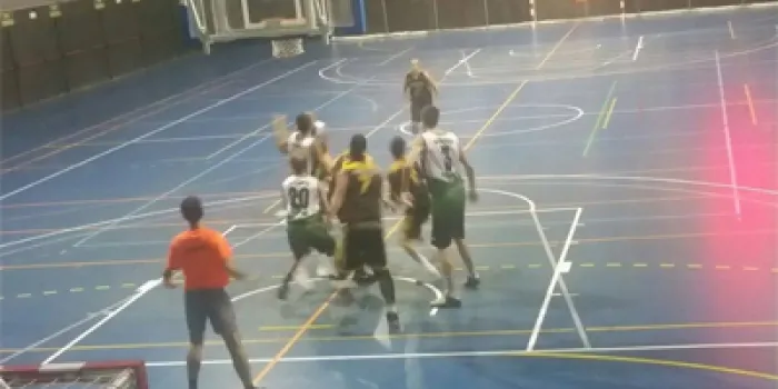 El sènior B de l’Arenys Bàsquet suma el segon triomf de pretemporada