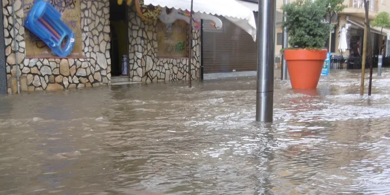La tempesta deixa a Pineda 27 litres/m2 en només 10 minuts