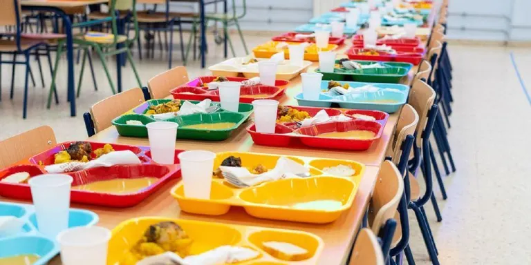 L'Institut Tres Turons pendent del Departament d'Educació per saber si oferirà servei de menjador el curs vinent