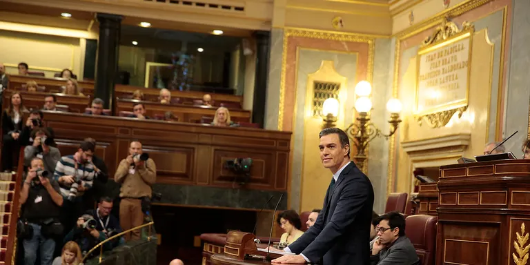 Pedro Sánchez anuncia la gratuïtat del transport públic per a menors, joves i aturats