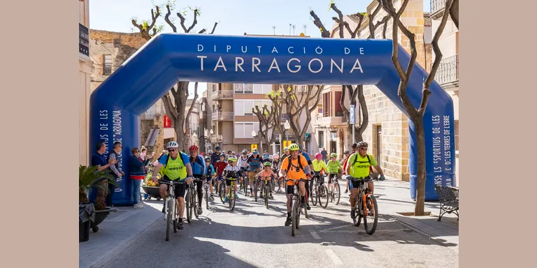 Més de setanta persones participen a la Bicicletada Popular a Constantí