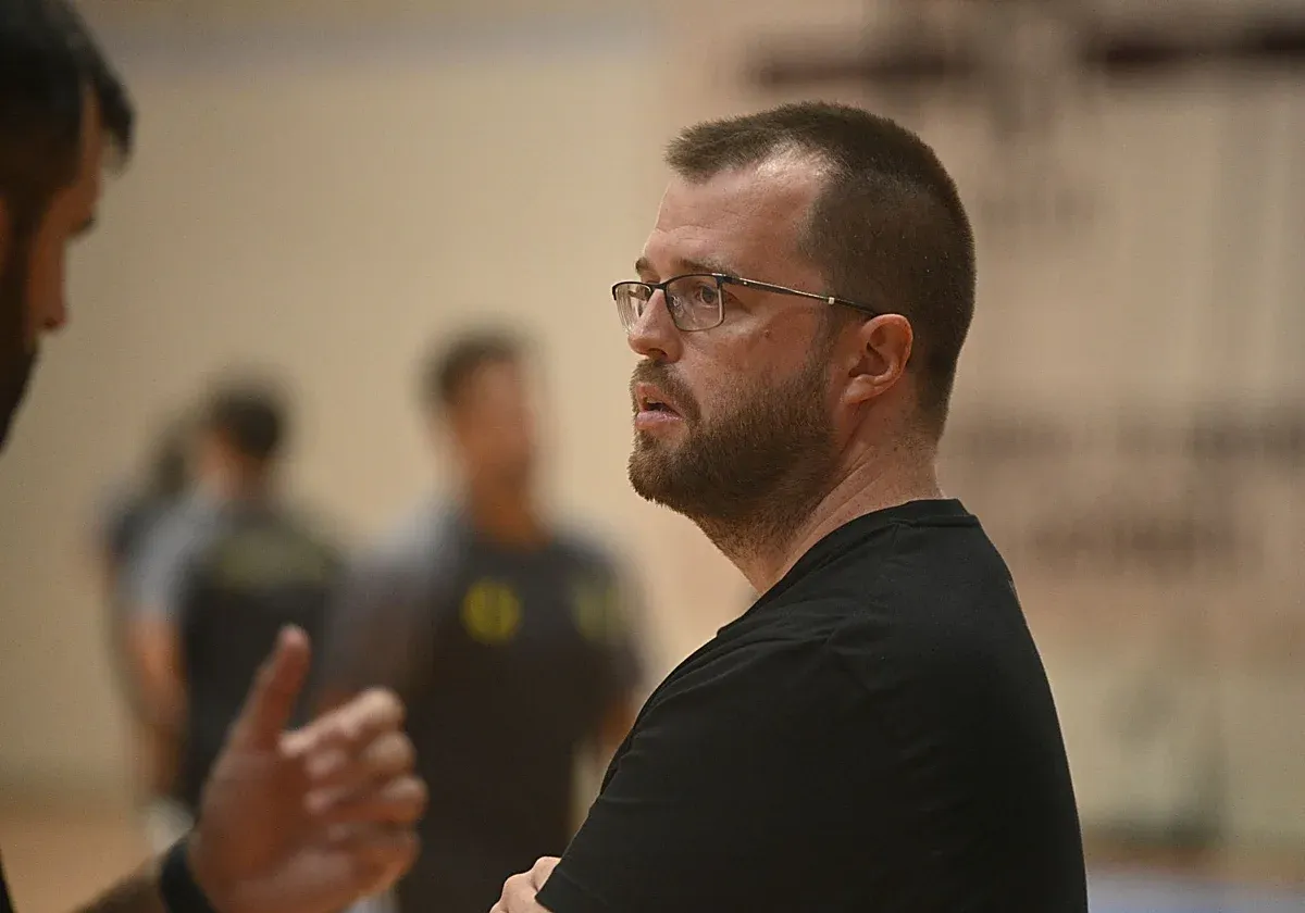 IRUDEK BIDASOA IRUN ENCALLA EN MADEIRA Y PIERDE 40-32 ANTE MARÍTIMO