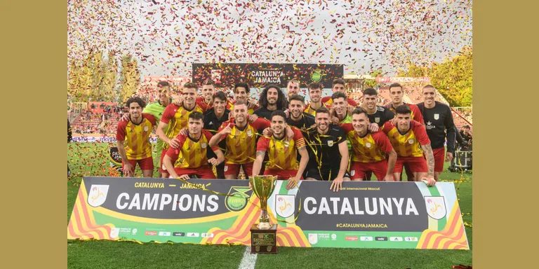 La selecció catalana passa s’exhibeix davant Jamaica (6-0)