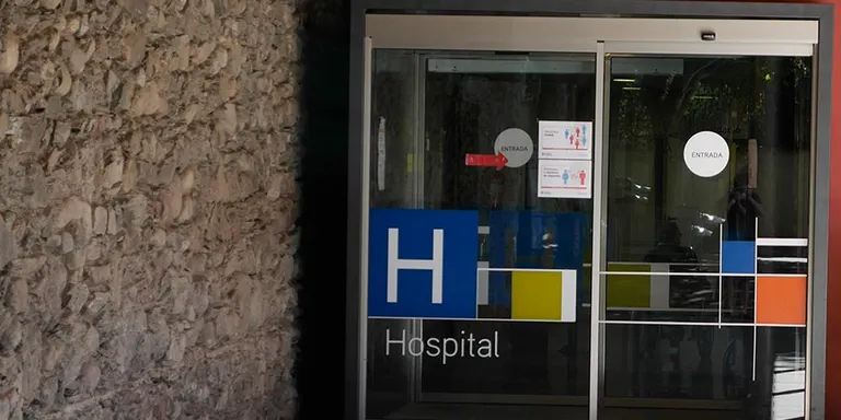 Vuit ingressats per coronavirus i quatre grups escolars confinats a la Seu