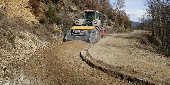 Agricultura arranja 15 quilòmetres de camins de la serra d'Aubenç claus per a la prevenció d'incendis