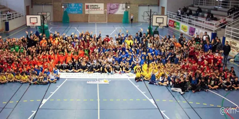 Èxit de la macro-trobada d'hivern d'Escoles de Basquet