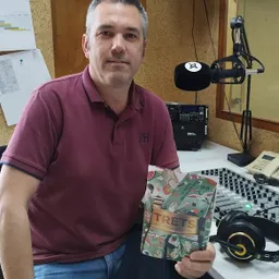 L'entrevista - Gabriel Vega del 30/04/2025 - episode art