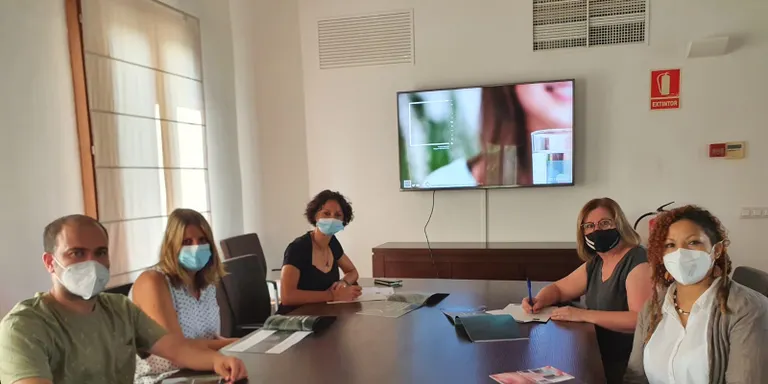 L’Ajuntament de Cambrils i Comaigua seguiran ajudant les persones en risc d’exclusió social