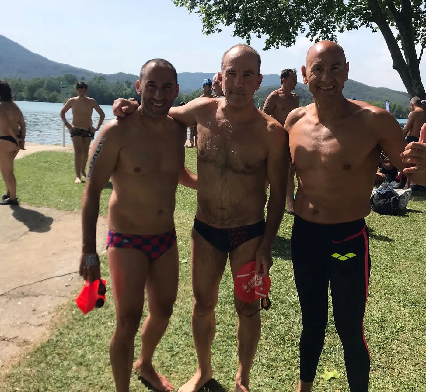 El nedador del Cambrils Club Natació Joan Carles Adell es penja el bronze al Campionat de Catalunya d'aigües obertes
