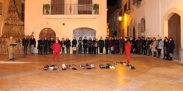 Altafulla dedica un record a les 52 víctimes de violència masclista oficials registrades aquest 2019