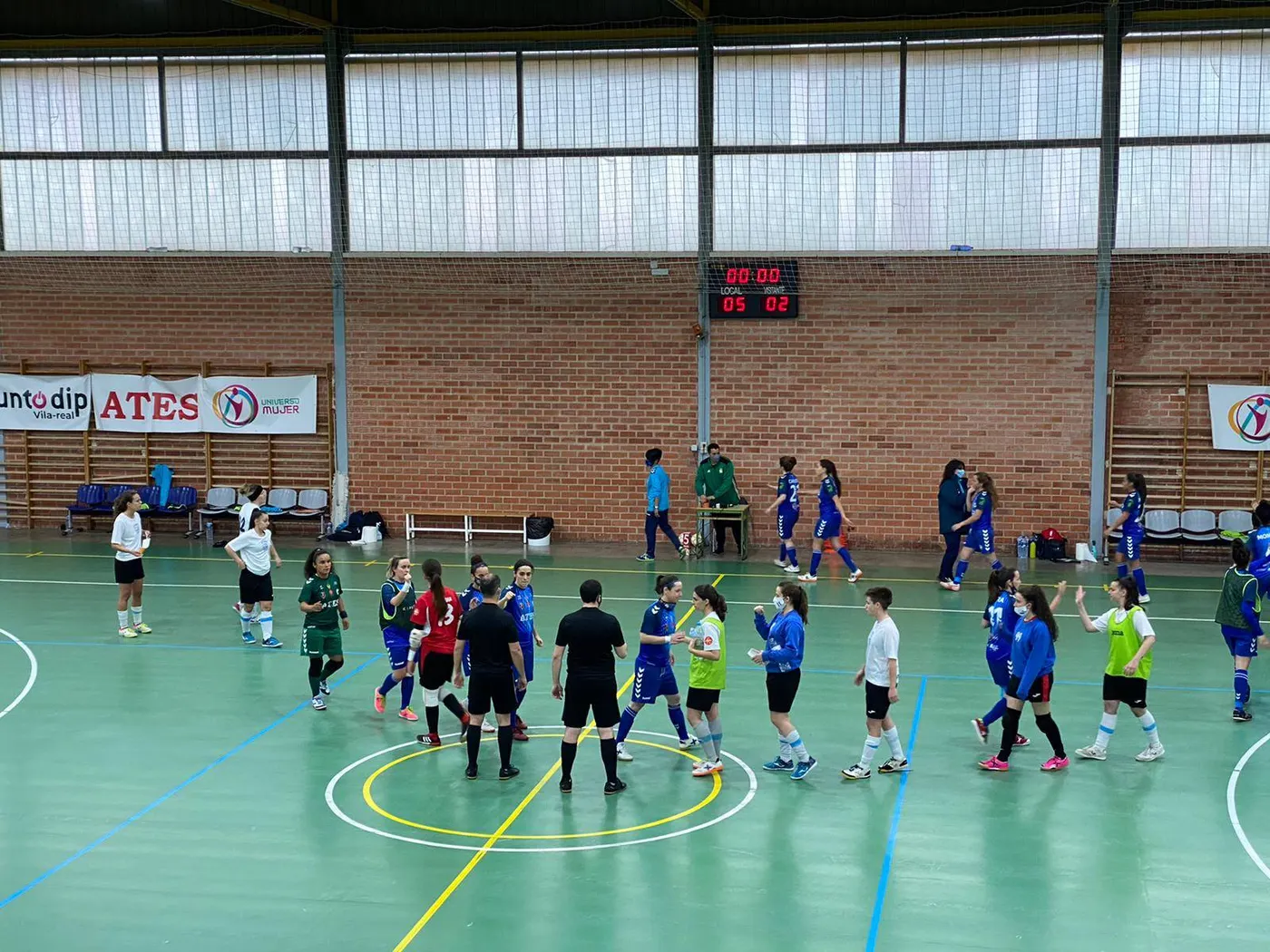 Victòria del Club Futbol Caldes i derrota del Futbol Sala CN Caldes femení que cau a la pista del FEME Castelló per 5-2