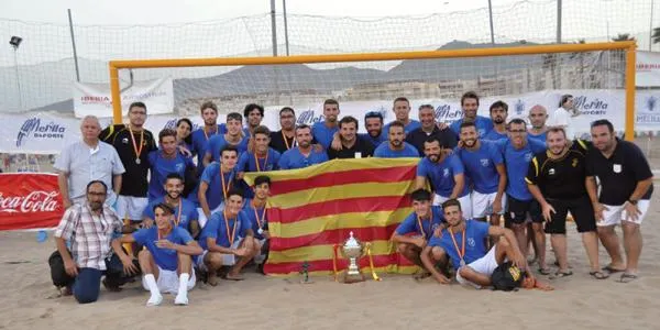 La Selecció Catalana de futbol platja acaba en setè lloc al Campionat d’Espanya per autonomies i els juvenils es proclamen subcampions