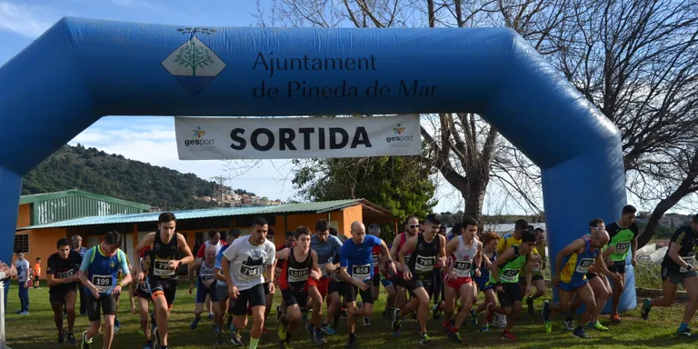 Dissabte es disputa el 7è Cros semi-urbà de Pineda