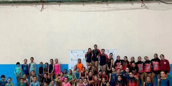 El Pavelló Municipal de Roda de Berà acull un Open TGN de Promoció Lliure de patinatge amb més de 100 participants
