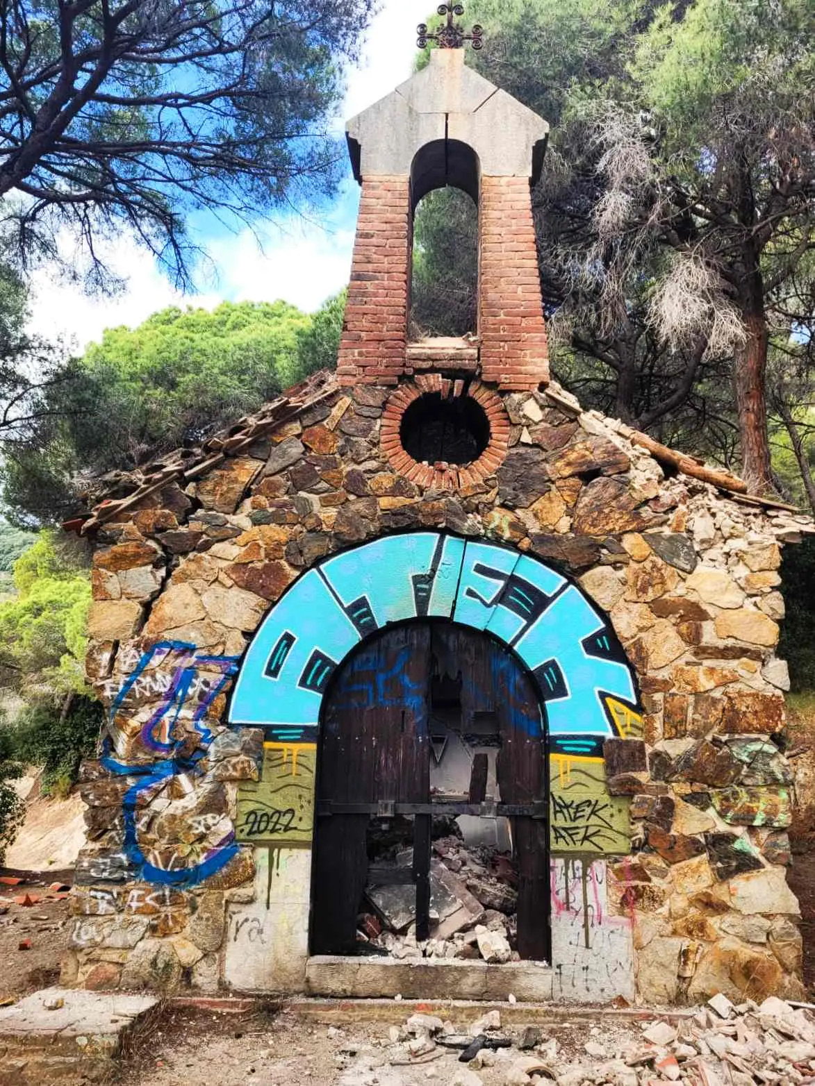 Xavier Amor: "Prenc el compromís de restaurar l'ermita de Sant Rafael i crear un grup de treball per fer el seguiment"
