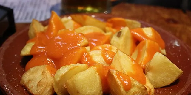 14 bars i restaurants participen al Campionat de Patates Braves de Mont-roig i Miami