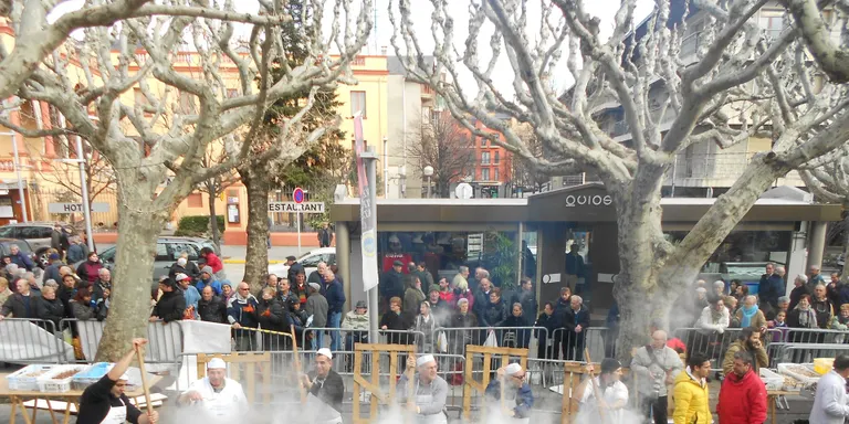 La Confraria de Sant Antoni, a punt per tornar a repartir la Calderada