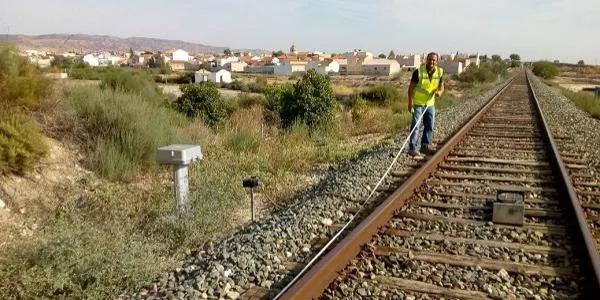 Es liciten les obres per adaptar la seguretat i la senyalització de l'alta velocitat al canvi d'ample europeu