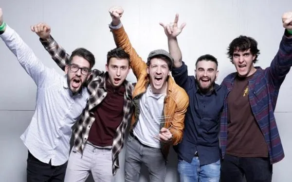 Porto Bello es converteix en el Millor Artista Revelació dels Premis Enderrock