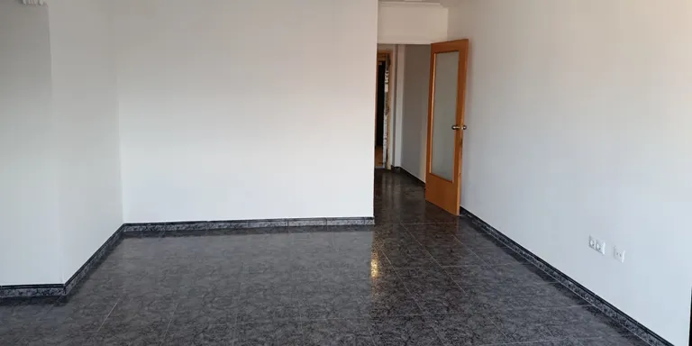 Salt compra sis pisos més per uns 240.000 euros per destinar-los a lloguer social
