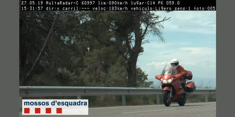 Denunciat un motorista de Ribera d'Urgellet que circulava a 183 km/h per la C-14, a Ciutadilla