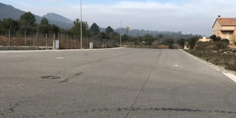 Minut de silenci a Rubí per l’atac violent a França