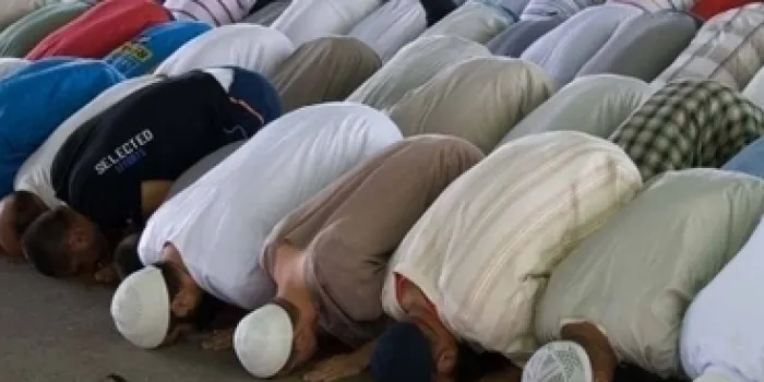 La Sala Polivalent del Calisay acull les pregà ries del RamadÃ