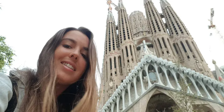 Gemma Badia, guia oficial de la Sagrada Família: «Hi ha gent que es posa a plorar quan entra a la basílica»