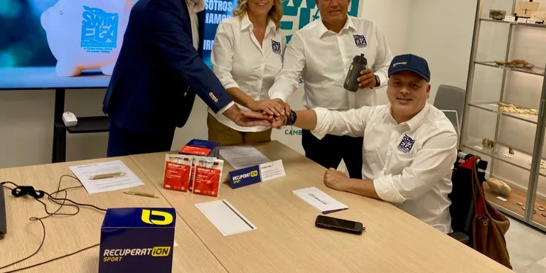 Swim for Ela i l’empresa reusenca Recuperat-ion firmen un conveni per ajudar als malalts d’ELA