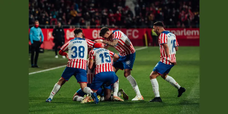 El Girona supera la Ponferradina i entra al play-off