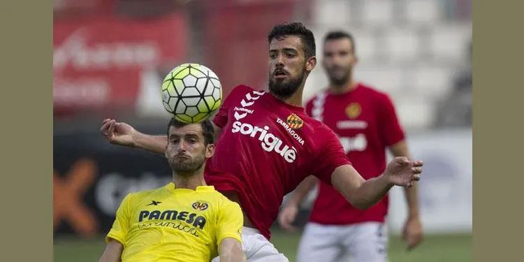 El Nàstic tanca la incorporació del davanter Juan Delgado