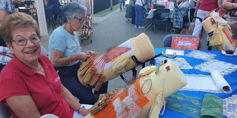 Més de 200 puntaires de Pineda i comarca s'ha retrobat aquest diumenge a Pineda