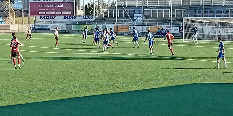 La UE Valls trenca la bona ratxa a Vilatenim