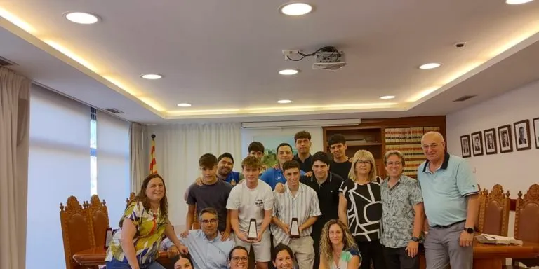 El Júnior Masculí de la Fundació Esportiva Begur queda campió de lliga del Campionat Territorial Nivell B