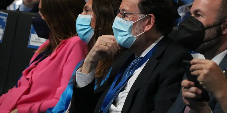 El TSJM aixeca la suspensió cautelar de la comissió rogatòria d'Andorra contra Rajoy per l''operació Catalunya'