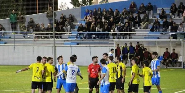 Empat entre UDT i Altafulla en el derbi ajornat de la jornada 3