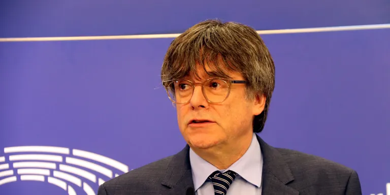 Puigdemont insisteix que no s'entregarà "mai" malgrat les ofertes d'indult que assegura va rebre del PSOE
