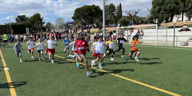 Èxit de participació en el 25è Cros Comarcal del Tarragonès - 11è Cros solidari col·legi Turó