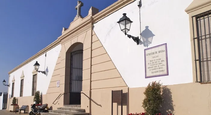 Arenys municipalitzarà el servei d'enterraments