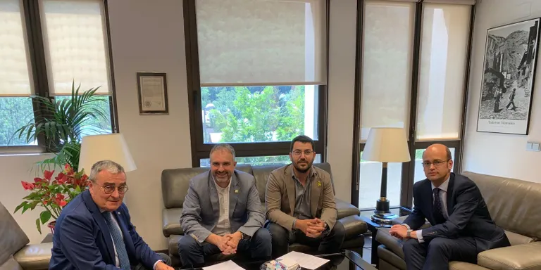 Reunió entre Jordi Fàbrega i l'ambaixador espanyol a Andorra, Àngel Ros